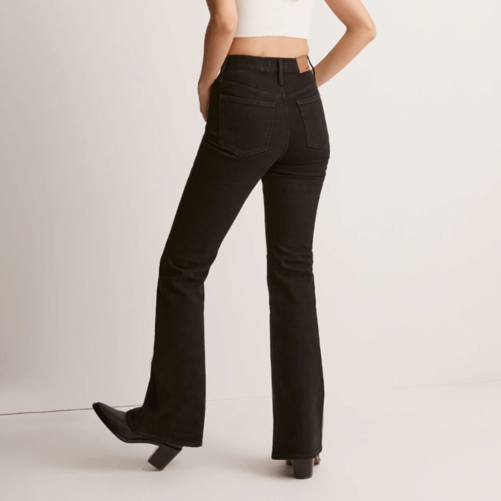 The Perfect Vintage Flare Jean in Sherborn Wash - 31 Tall
